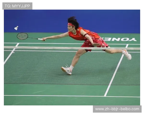 羽毛球普通击球